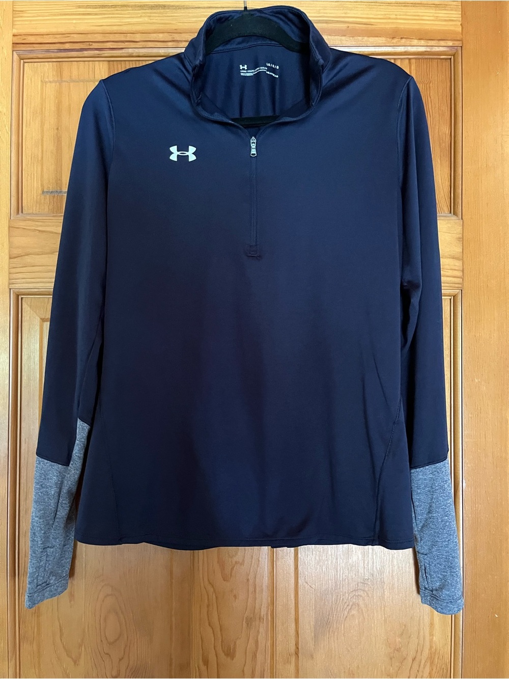 Under Armour HeatGear 1/4 Zip Pullover Navy Gray Women’s Large